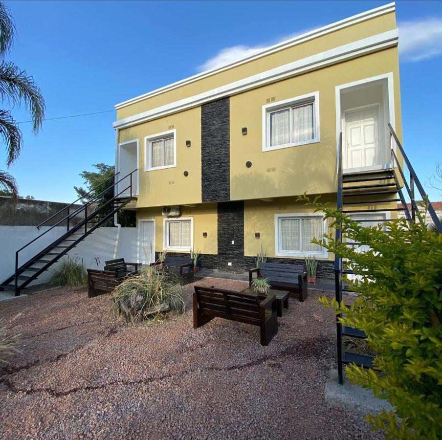Apartamento Lo De Ana Termas de Rio Hondo Bagian luar foto